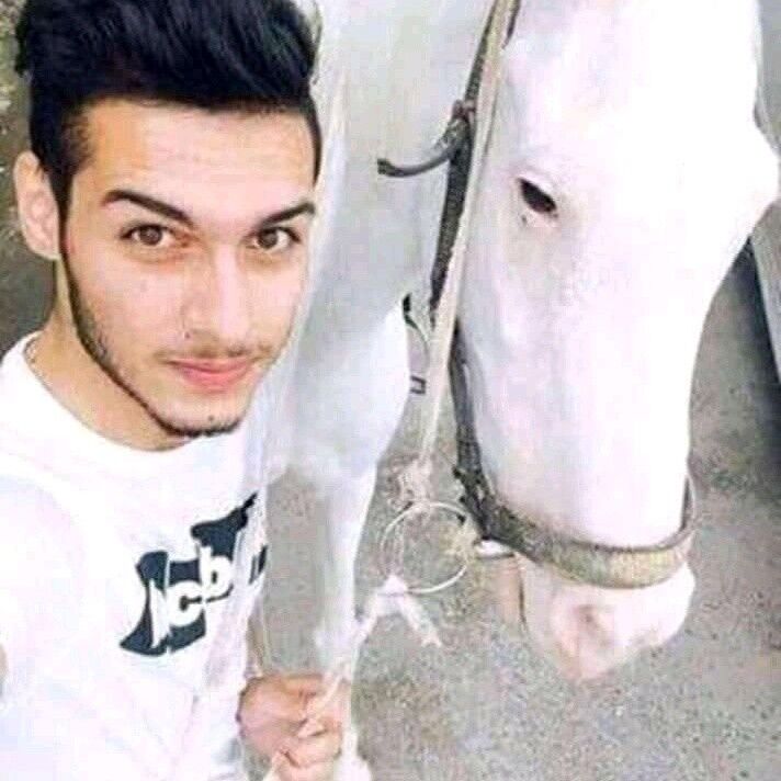  16838815  Abdou, 31 ,    Algiers
