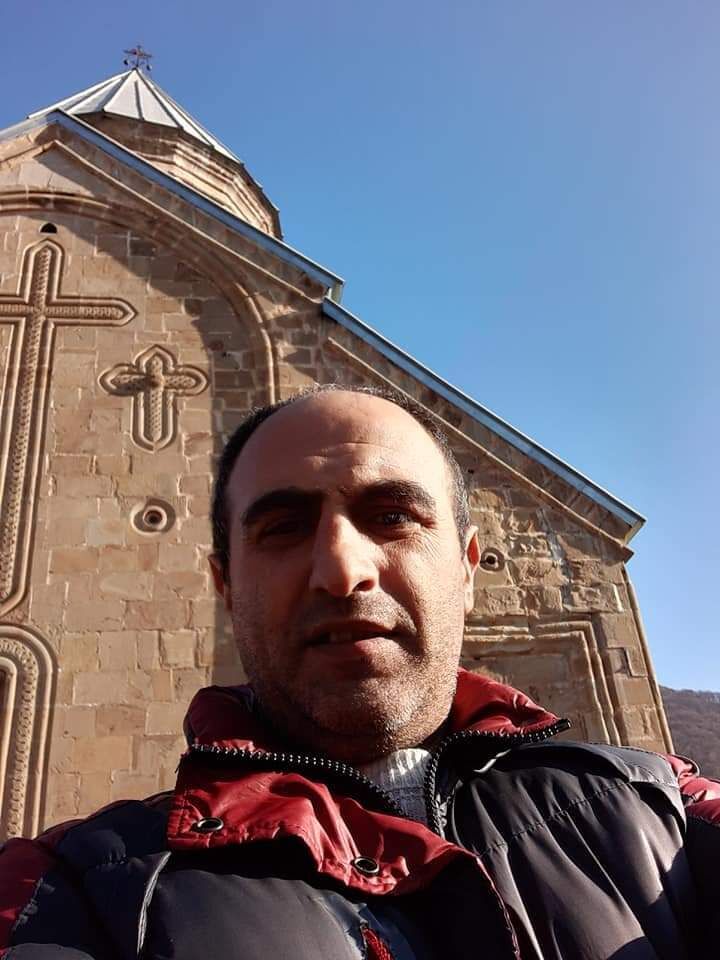  ,   Lyova, 48 ,   ,   