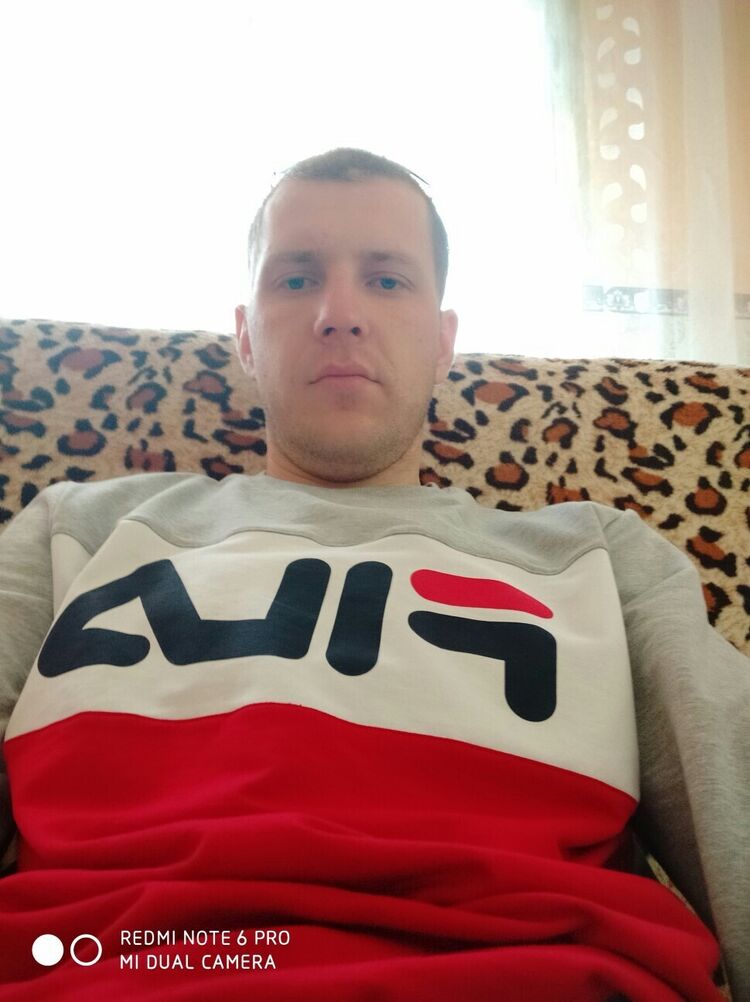  ,   Mikhail, 37 ,   ,   
