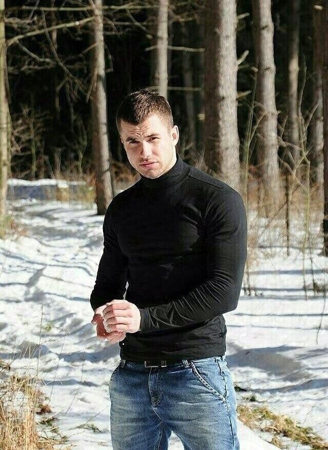  9227685  Gariyk, 42 ,    