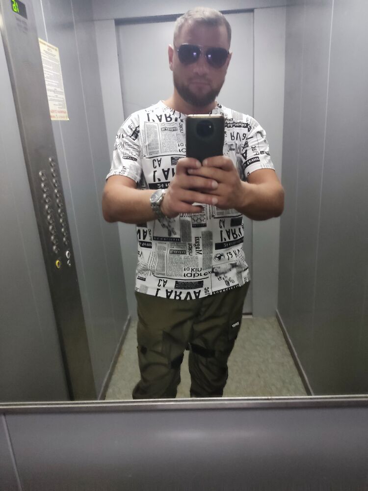 44367815  , 43 ,    