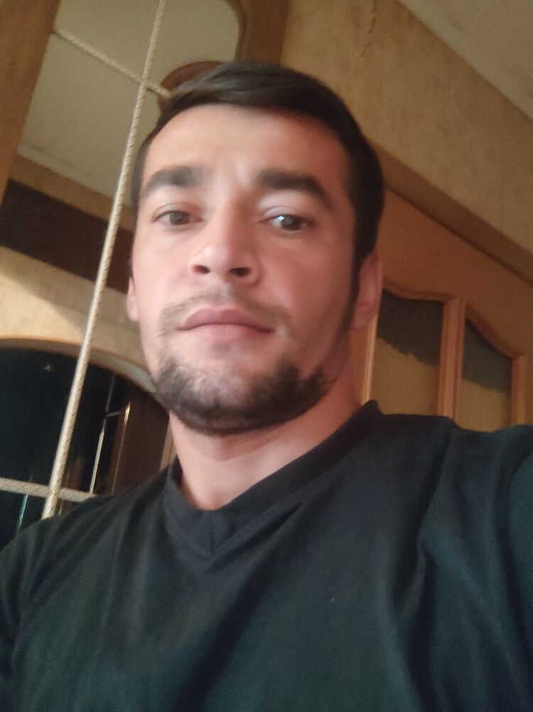  37736995  , 34 ,    