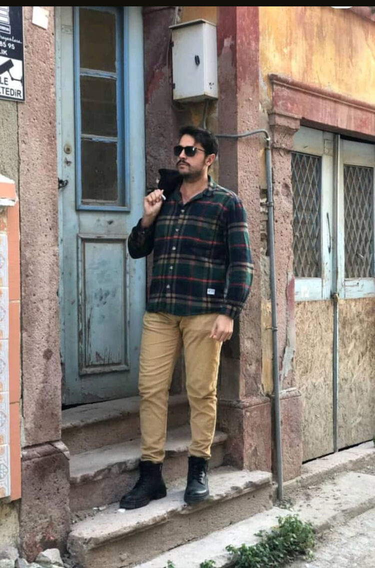  ,   Emre, 36 ,   ,   