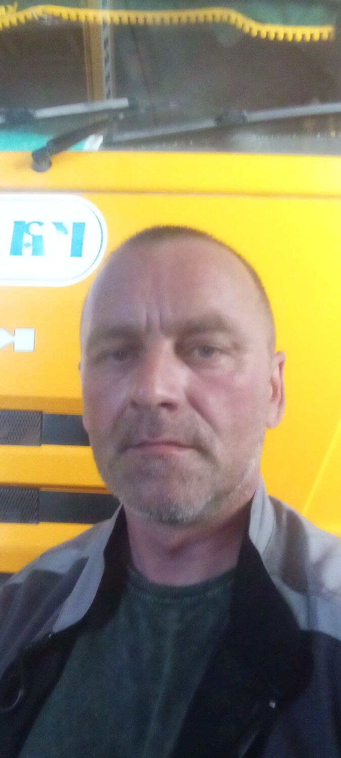  52399795  Alexey, 45 ,    