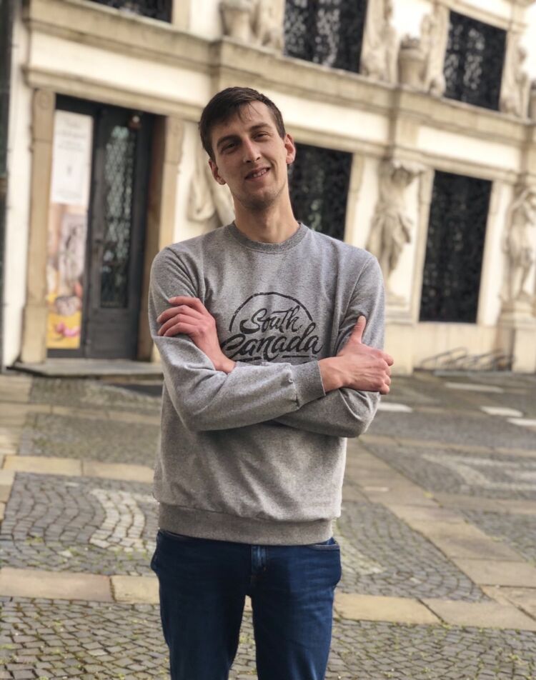  ,   Serhnii, 31 ,   ,   