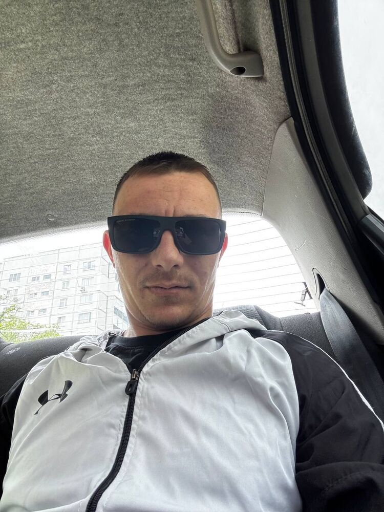  52504535  Lavilas, 32 ,    