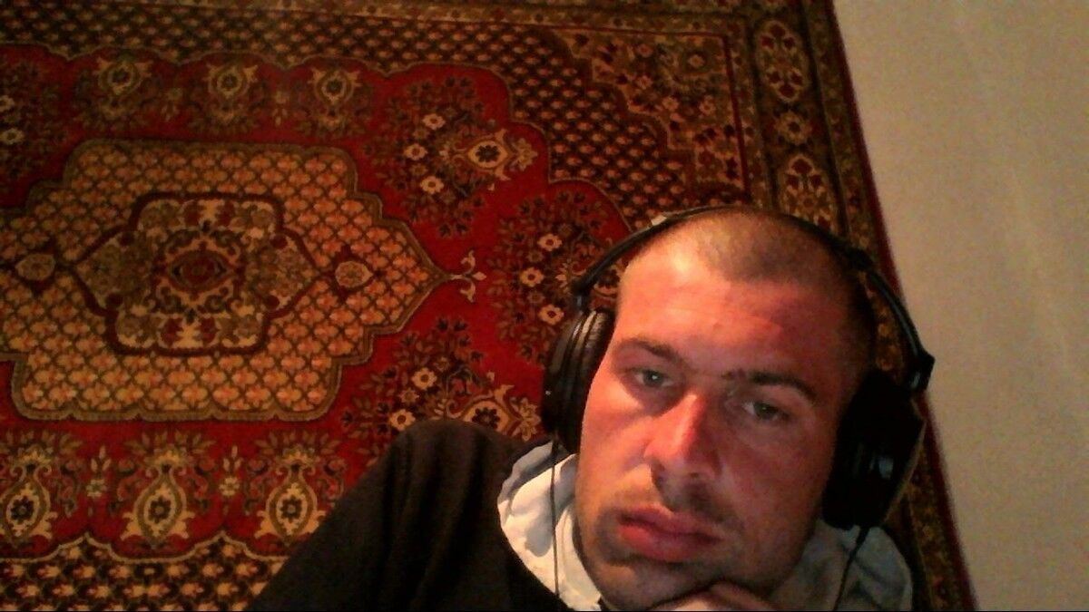  5912115  PAVEL, 39 ,    