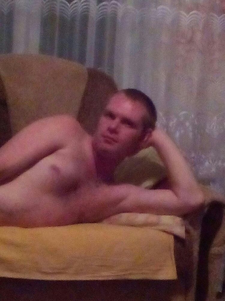  8983535  , 44 ,    