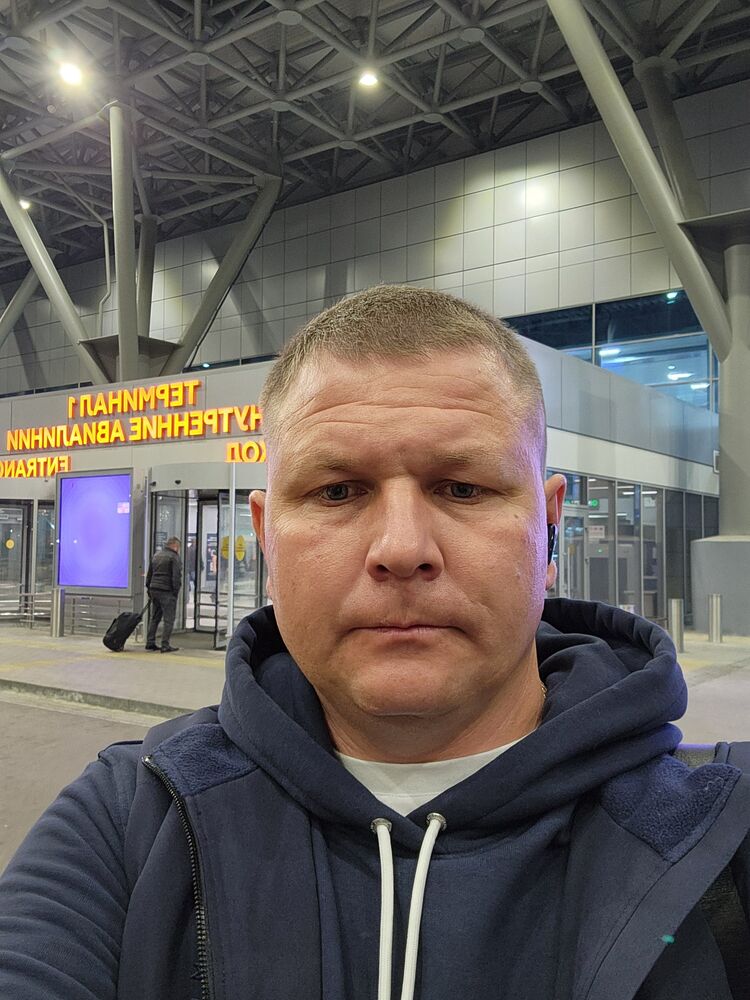  53034685  Maksim, 43 ,    