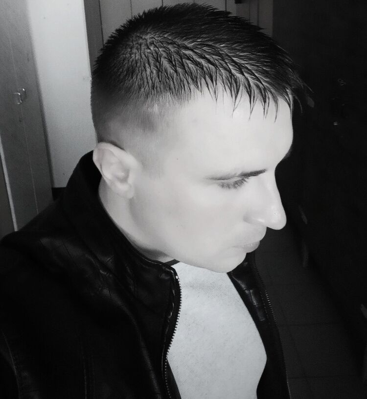  15835205  , 39 ,    
