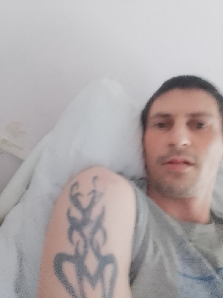  52867435  , 39 ,    
