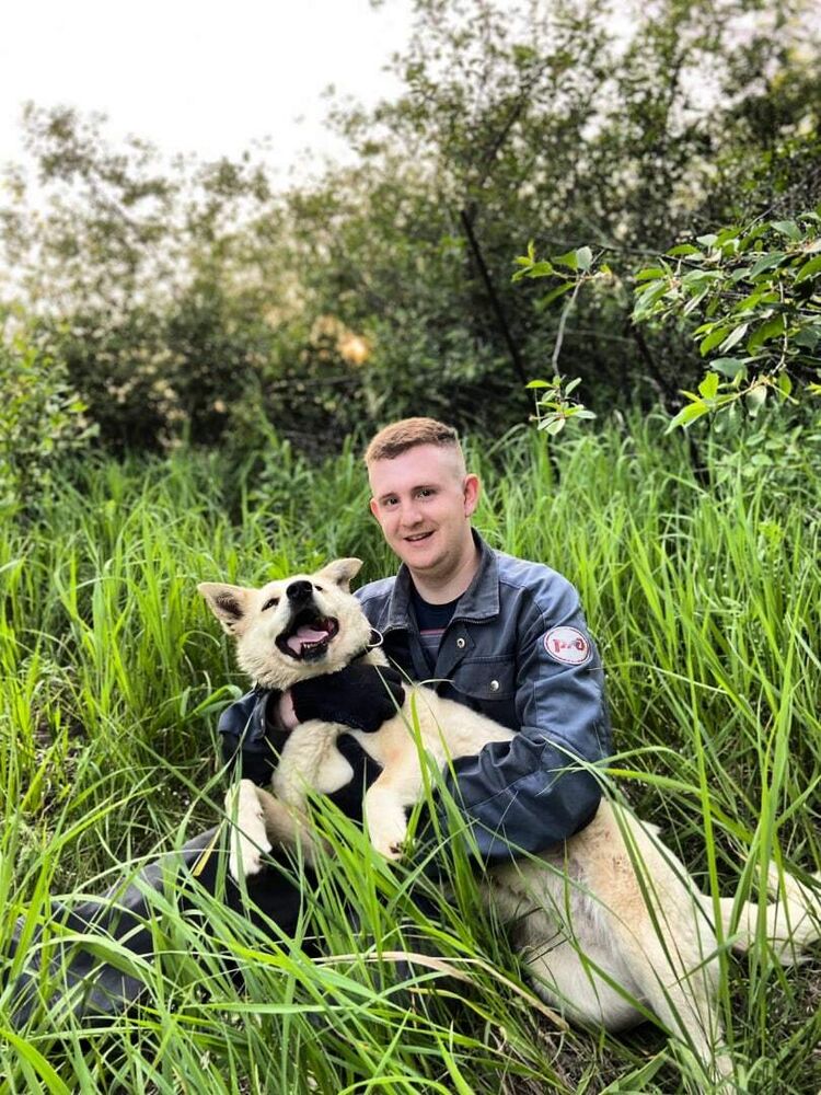  ,   Igor, 28 ,   c 