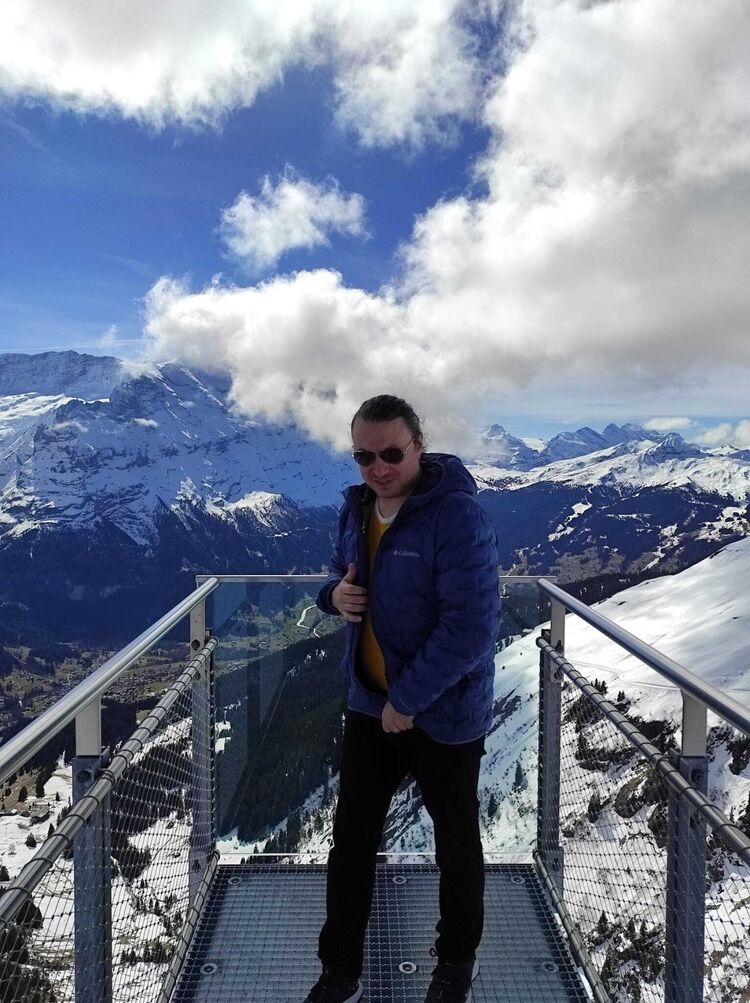  Binningen,   DENNIS, 36 ,   ,   , c , 