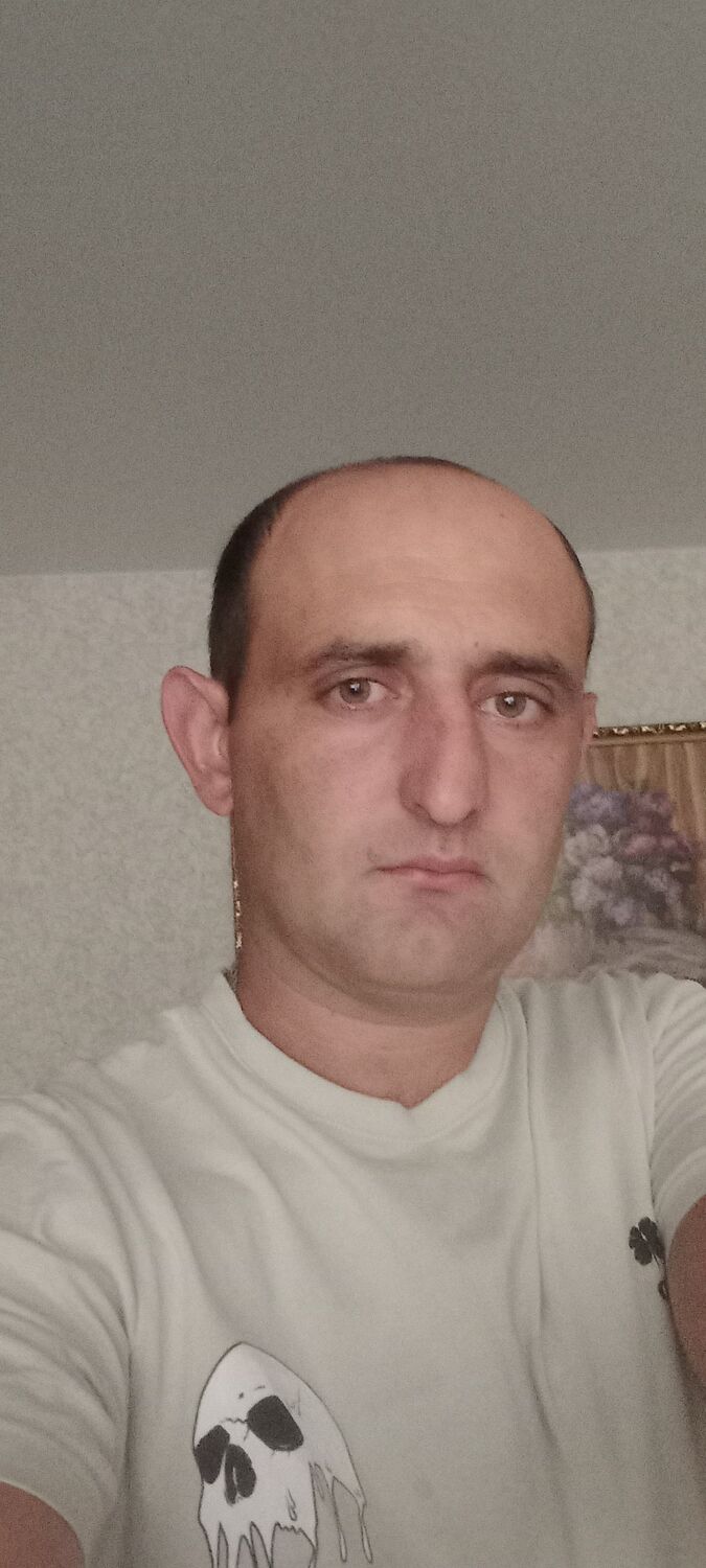  43990345  , 40 ,    