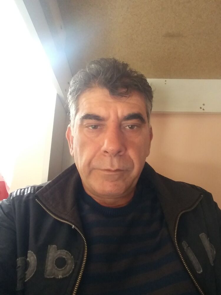  19275665  Cuma, 59 ,    