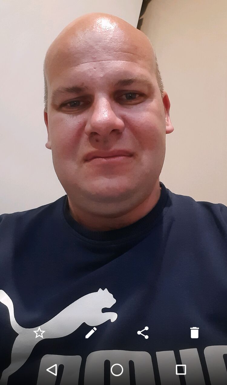  32483805  , 44 ,    