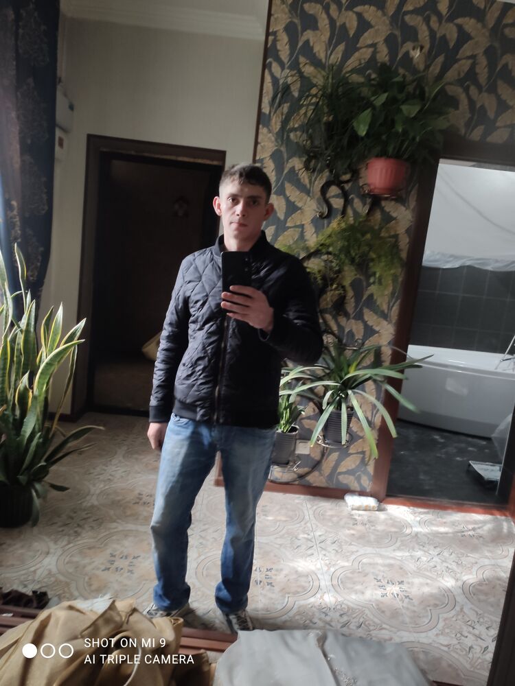  34693475  OleG, 25 ,    