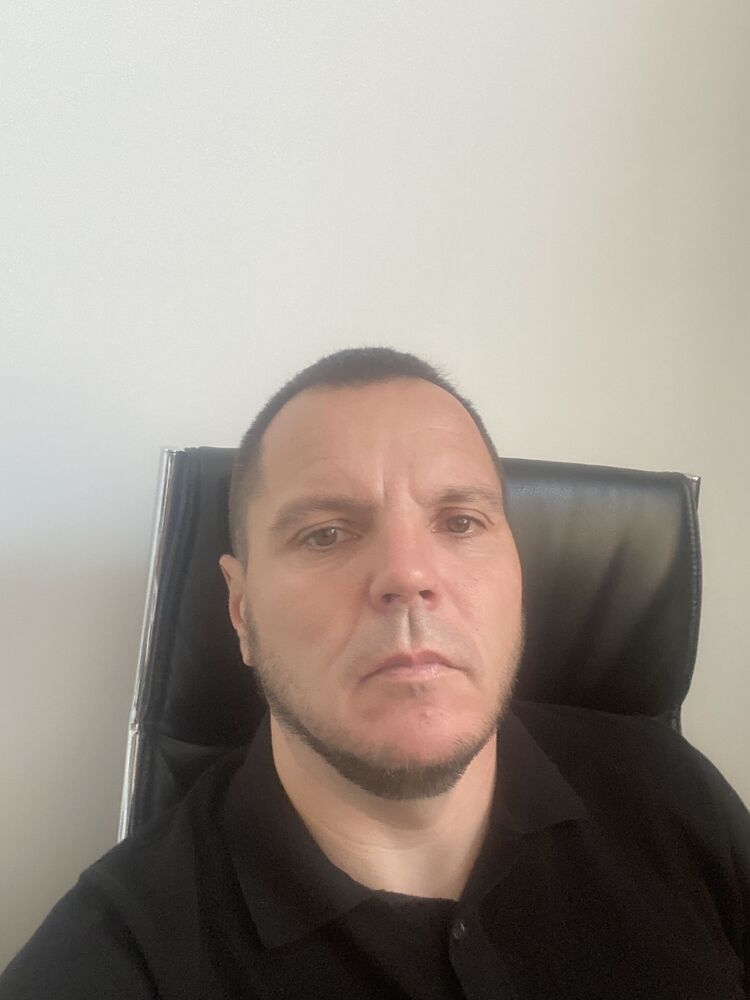  52145685  , 35 ,    