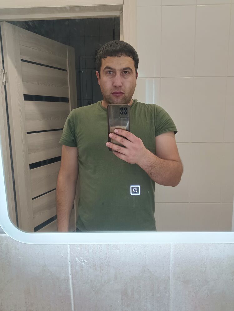  47559585  , 33 ,    -