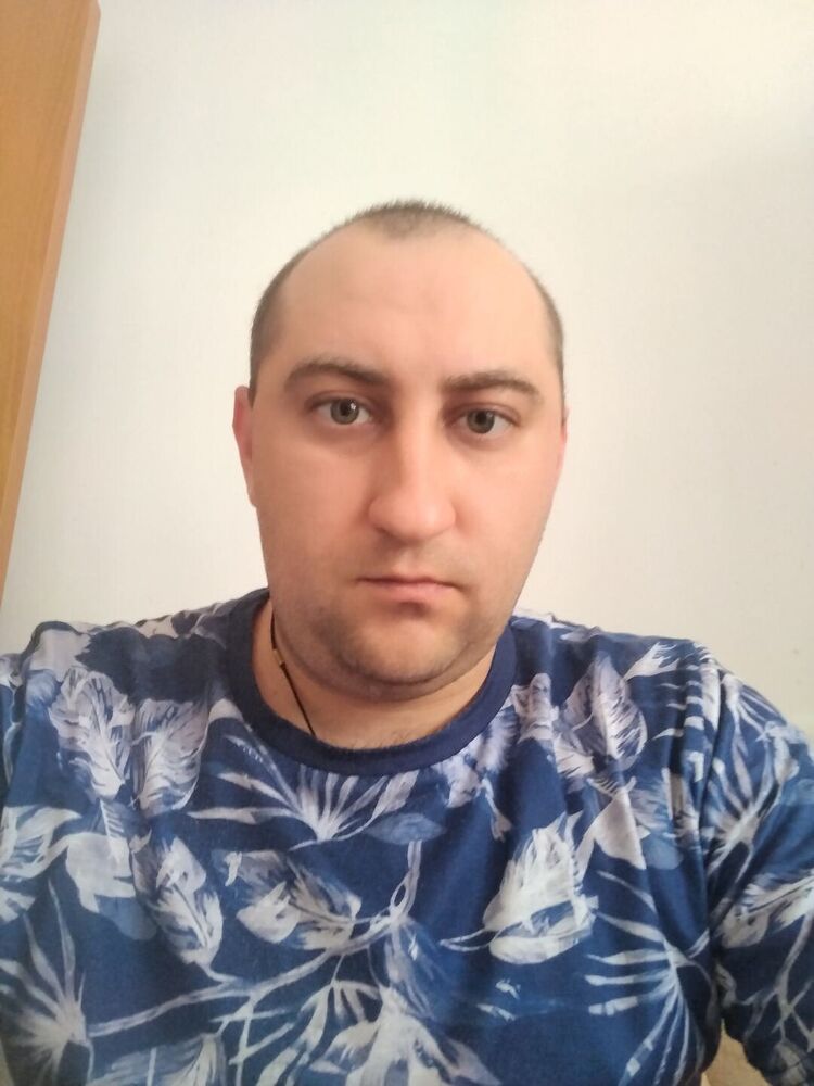  38611875  , 34 ,     