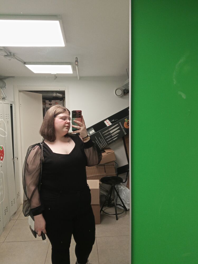  52772545  , 21 ,    