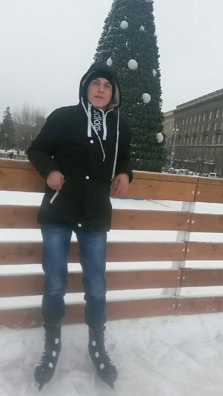  34018515  , 28 ,    
