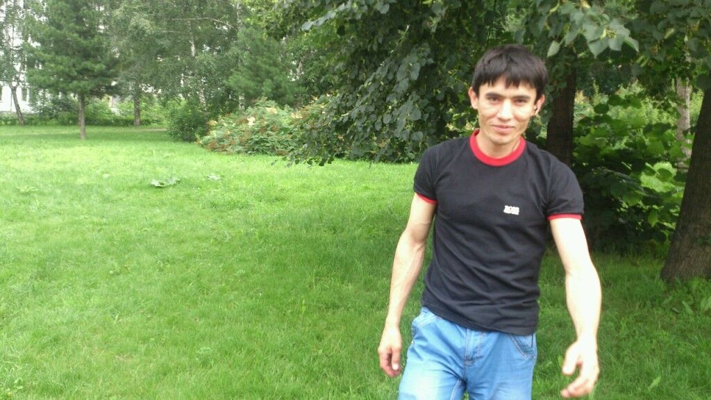  4150565  Navruz, 39 ,    