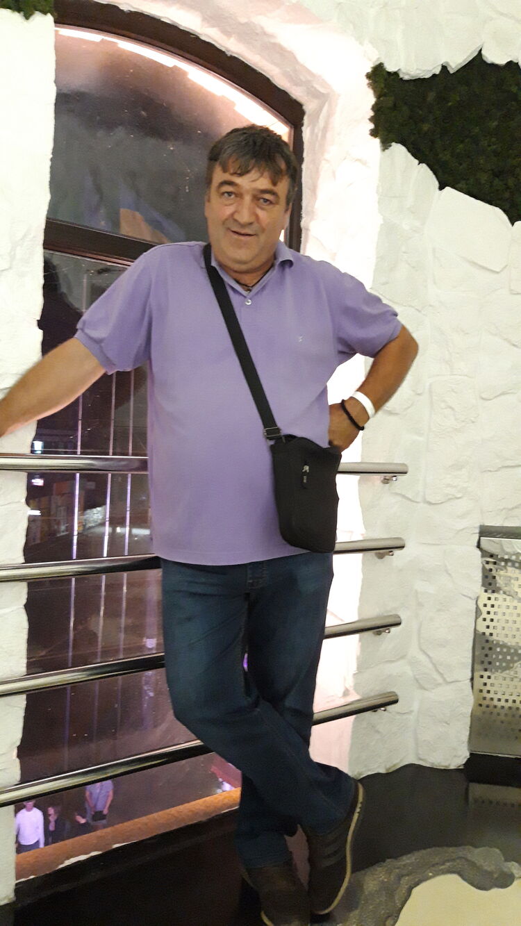  27151675  Drgoljub, 56 ,    