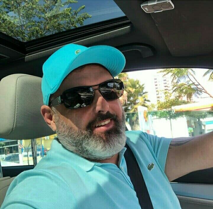  51618885  Andrew, 60 ,    