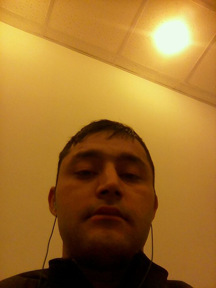 15230495  Maks, 36 ,    