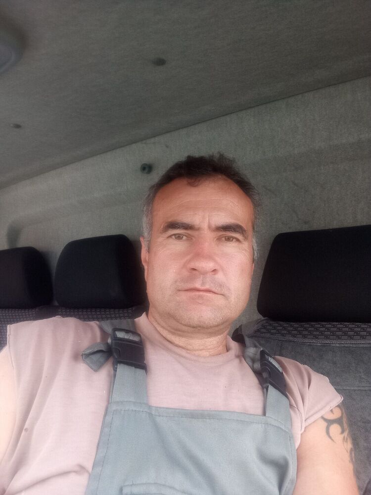  28567445  , 55 ,    