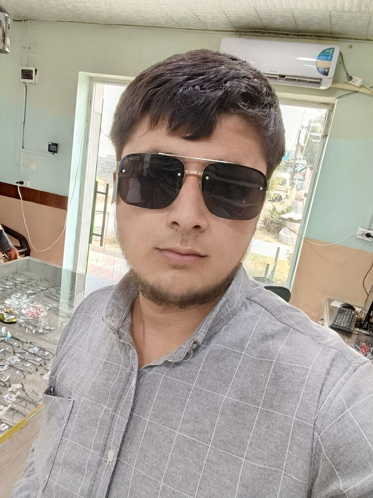  54306065  Baxtiyor, 28 ,    