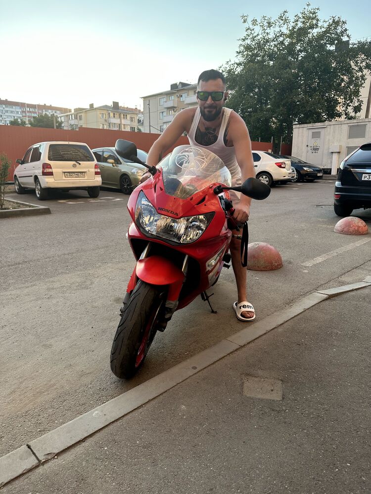  38525075  , 30 ,    