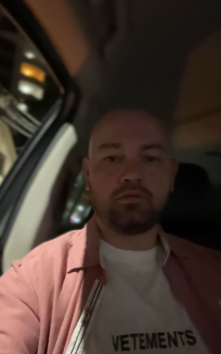  52930125  , 40 ,    
