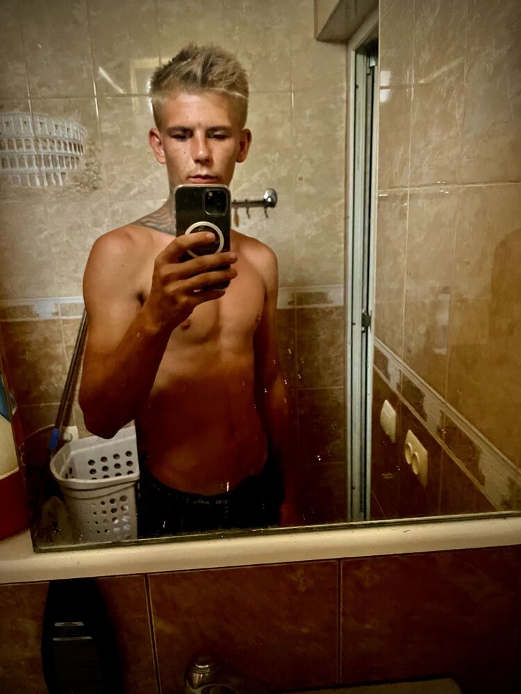  37048085  , 23 ,    