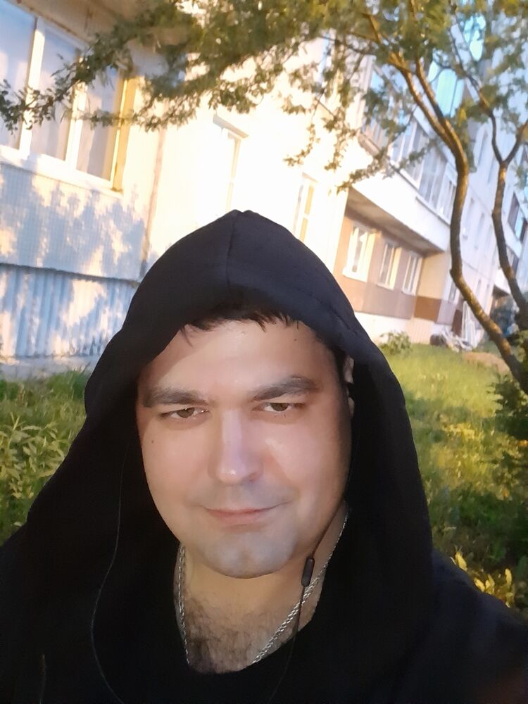  52820575  , 39 ,    