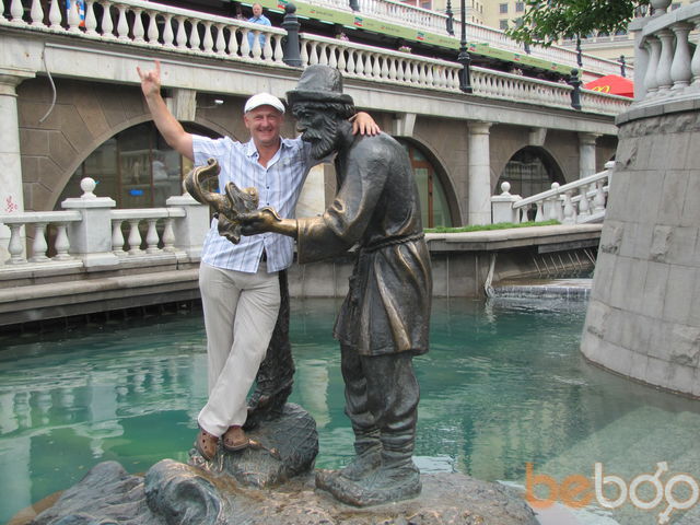  1199685  Igor, 55 ,    