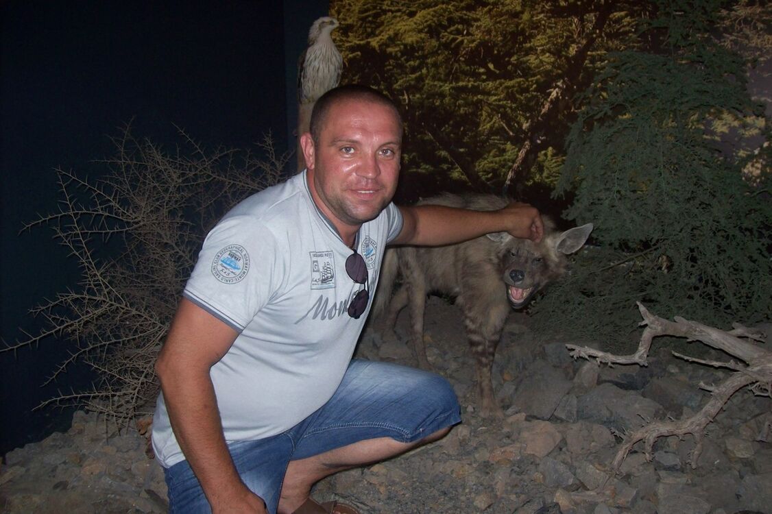  4775715  Kostia Kara, 45 ,    