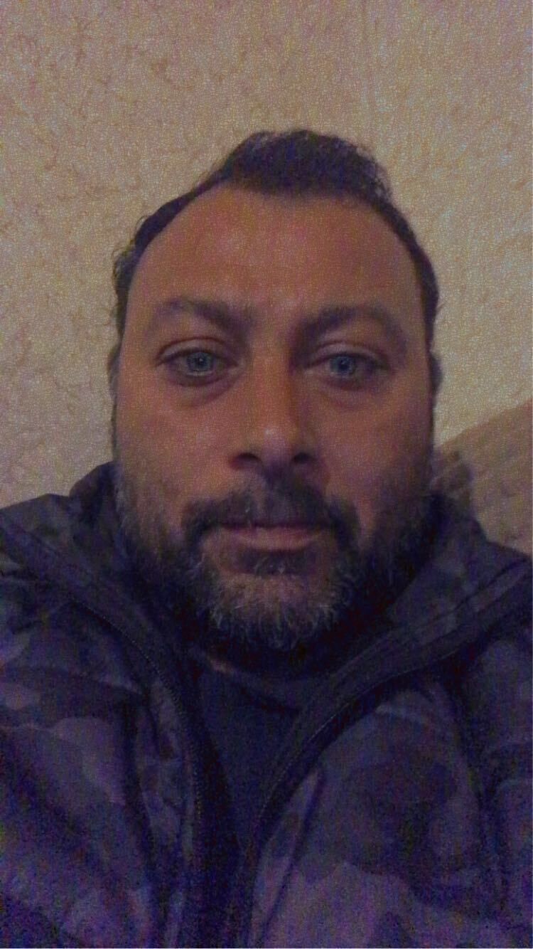  ,   Arkadi, 46 ,   ,   