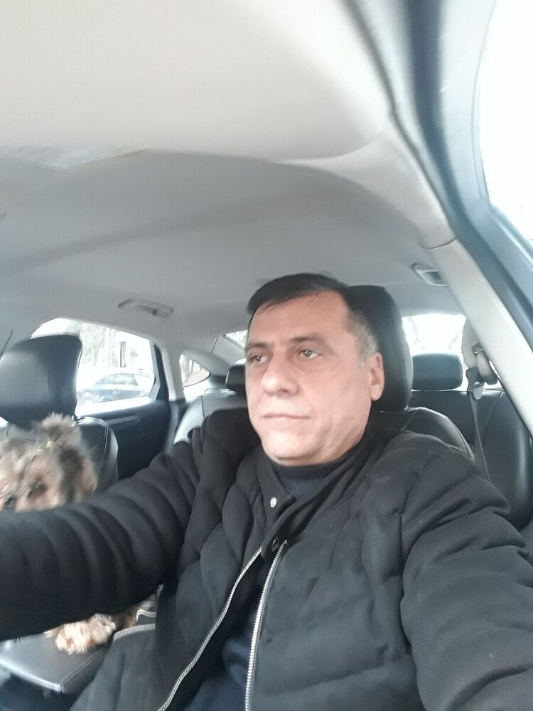  ,   Ivan, 57 ,     , c 