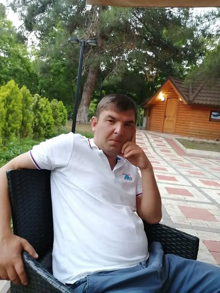  29926465  Karlovich, 40 ,    