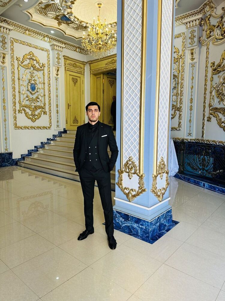  ,   Mustafo, 35 ,   