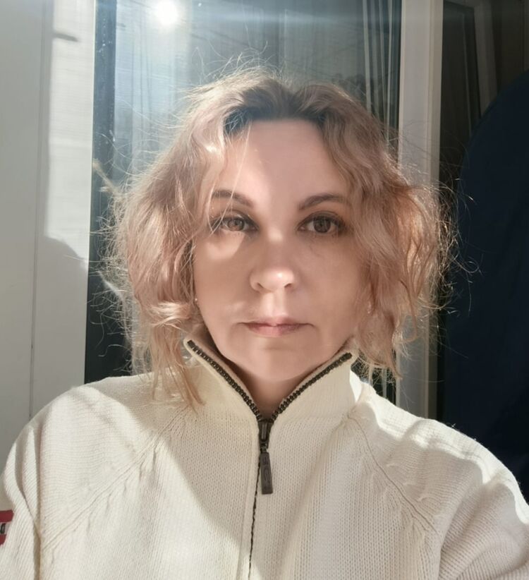  53186015  , 45 ,    