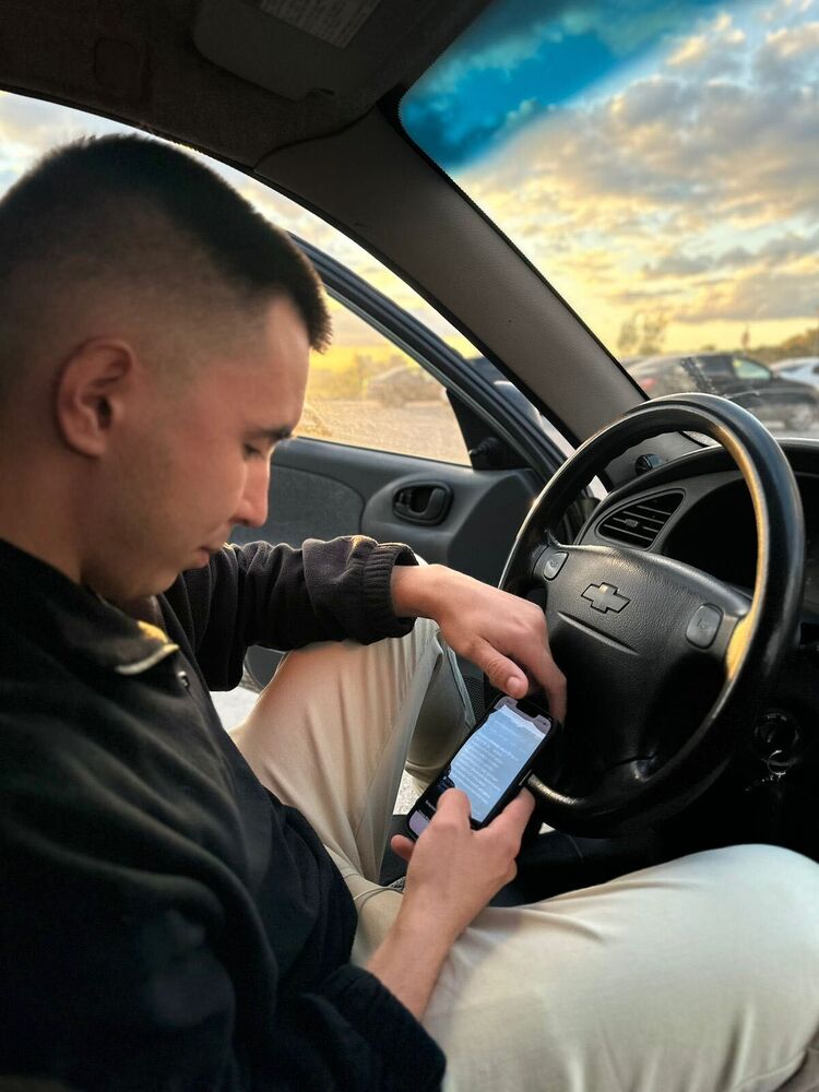  47014185  , 25 ,    