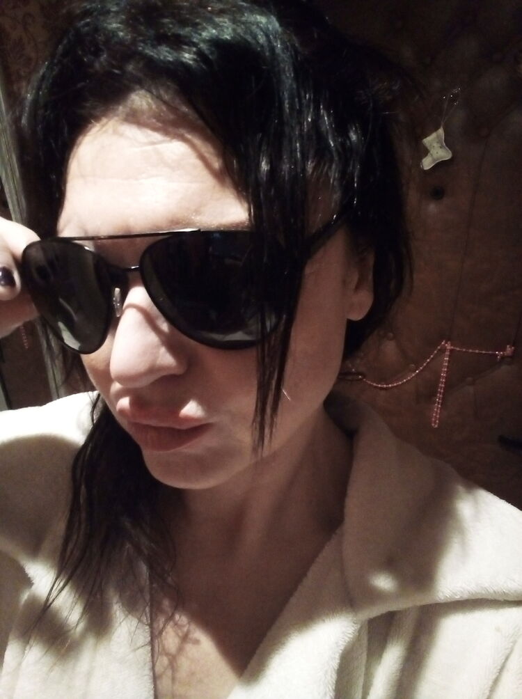 ,   Olga, 42 ,   ,   