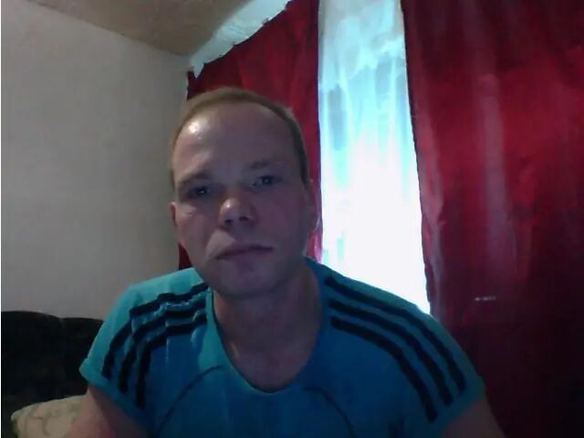  34849445  Oleg, 46 ,    