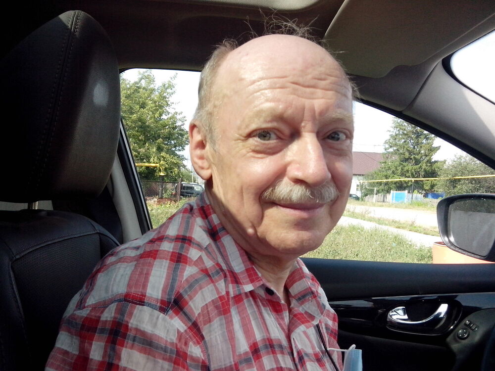  ,   Valeriy, 68 ,   ,   , c , 
