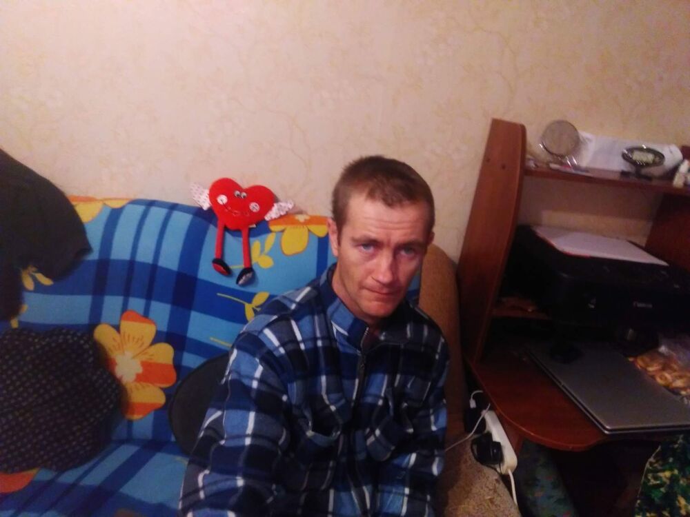  54090015  Sergey, 31 ,    