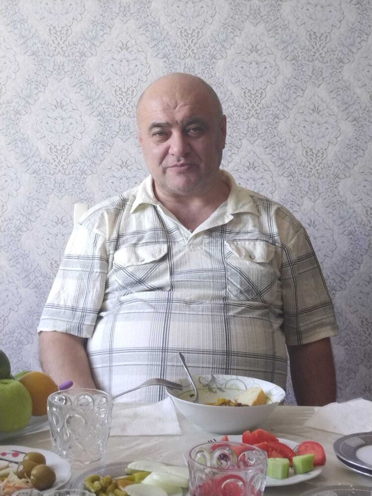  42122345  , 53 ,    