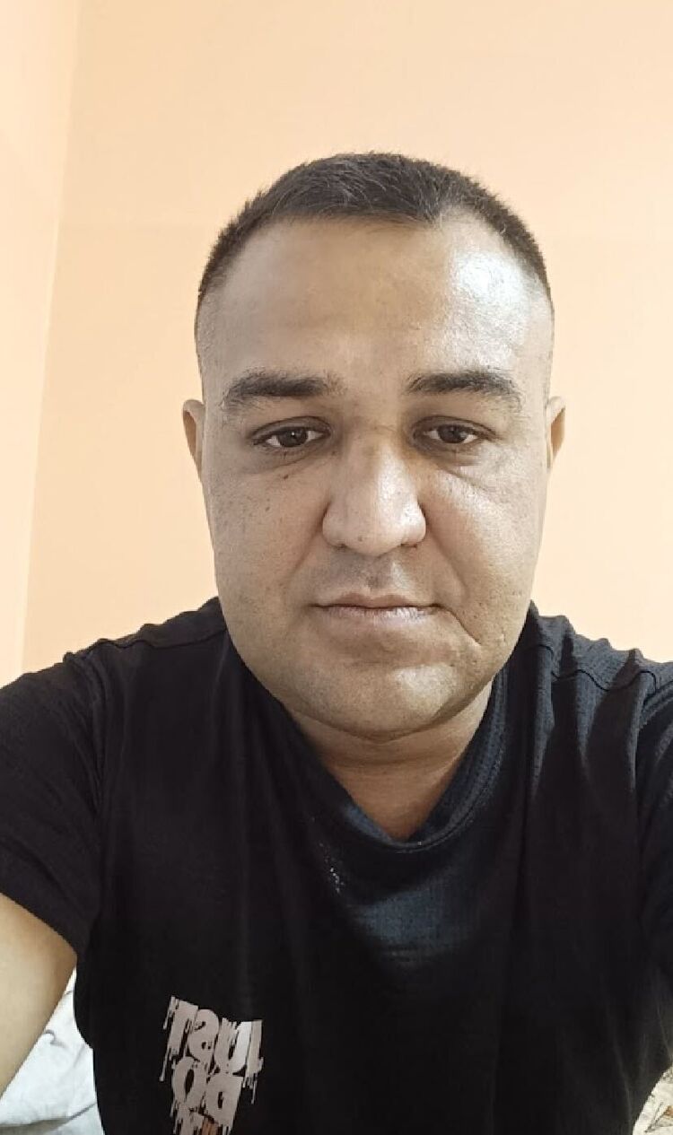  47164575  RAVIL, 43 ,    